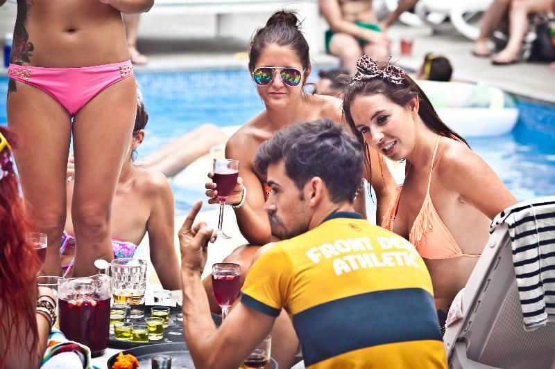 Apartahotel Ryans - Only Adults