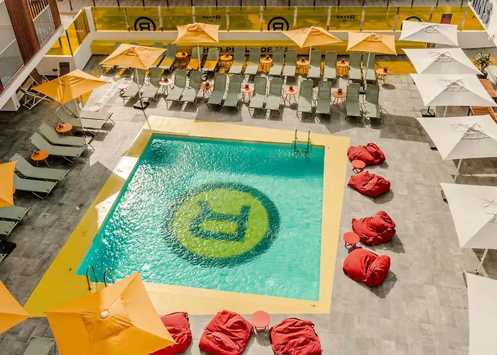 Ryans Ibiza Apartments - Only Adults
