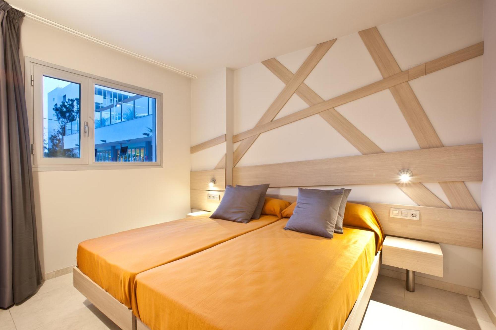 Aparthotel Ryans - Only Adults Eivissa