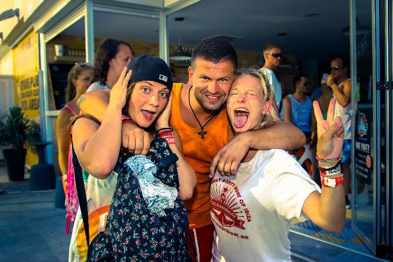 Ryans - Only Adults Apartahotel Ibiza