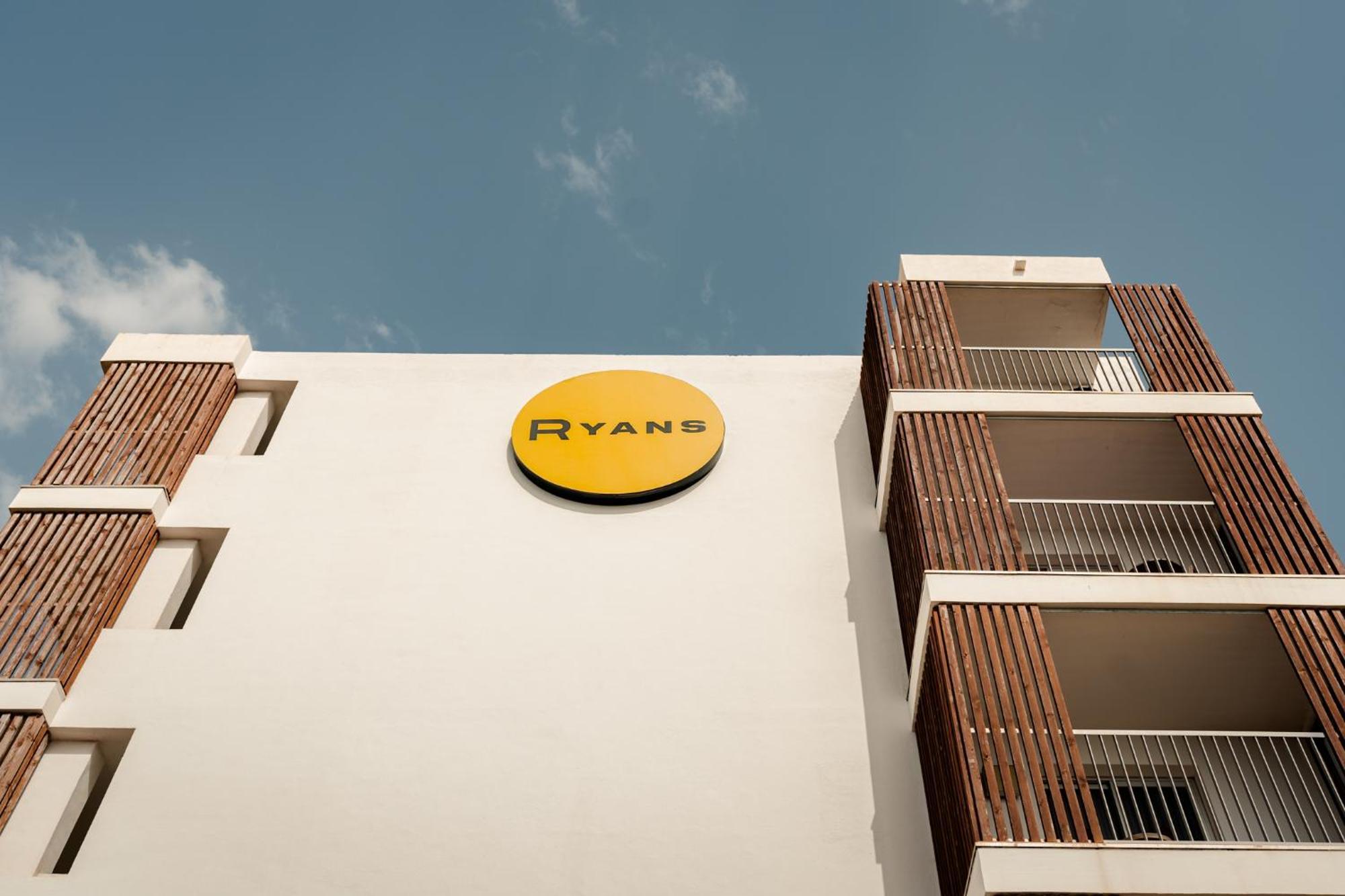 Aparthotel Ryans - Only Adults 3*